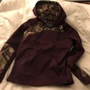 Huntsworth sweatshirt